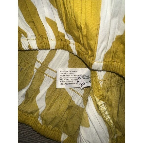 Women's Slim Fit Smocked Tiny Top - A New Day Yellow/Cream. Size Large. NWT. 2 - Picture 4 of 5